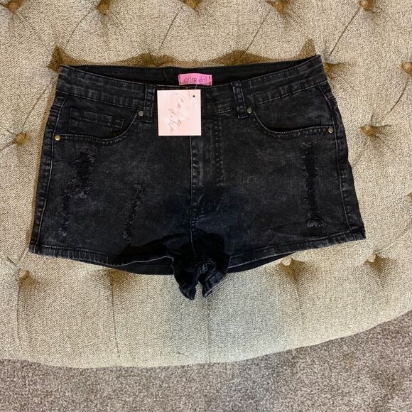 ‎Denim “Booty” Shorts - Picture 14 of 14